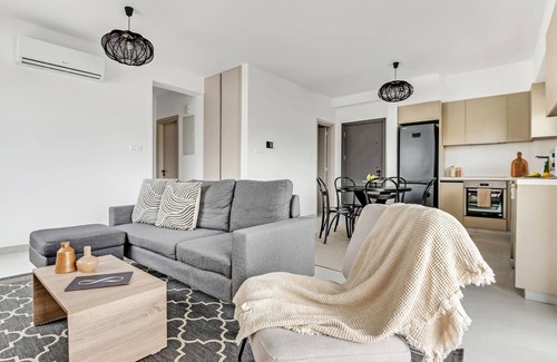 Agios Athanasios Apartment | Sanders Only - Lovely 1-Bdr Apt with two Balconies