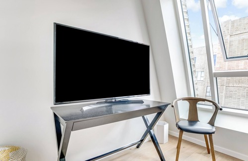 Christianshavn Apartment | Sanders View Cph - Stunning 2-bdr. Apt Harbor View