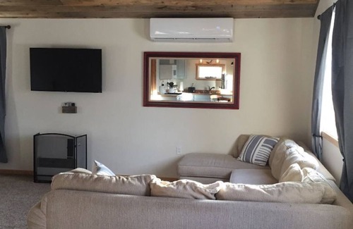 Diamond Ridge Cottage | SANDHILL COTTAGE- Secluded Retreat-In-The-Woods, Ocean Views, minutes to Homer!