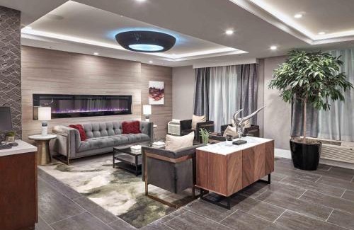 Plano Hotel | Sandman Signature Plano-Frisco Hotel