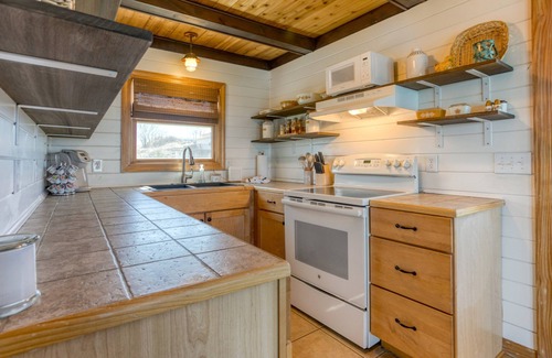 Mears House | Sandpiper Cottage Beautiful Private Lake Michigan Frontage