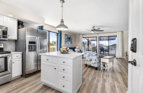Holiday Isle Apartment | Sandpiper Cove Unit 2082 2 Bedroom Condo in Destin, FL