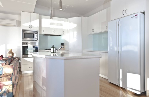 Sandy Bay House | Sandy Bay Sensation, a luxury home with river, mountain and Hobart city views.