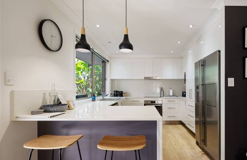 Wurtulla House | Sandy Dunes Retreat: Pet-Friendly Wutulla Home