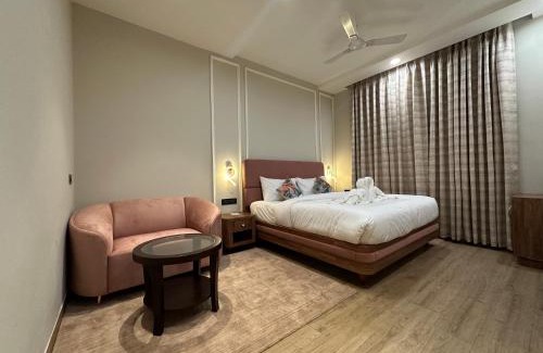 Varanasi Hotel | Sanguine Varanasi