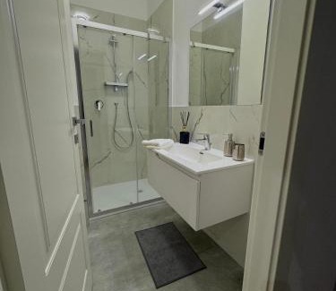 San Lazzaro di Savena Bed & Breakfast | SanLa Home