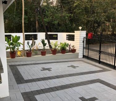 Guruvayur House | Sannidhi Home stay