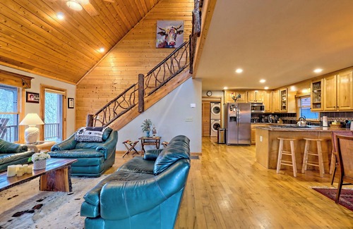 Hiawassee Cabin | Santa Marta Summit By Chatuge Home Concierge Mountainview, firepit, ping-pong table, card table & gas grill.