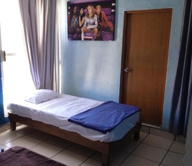 San Nicolas de los Garza Apartment | Santa Rosa 4Rest