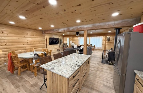 Knox County Cabin | Santee Hunting Cabin!