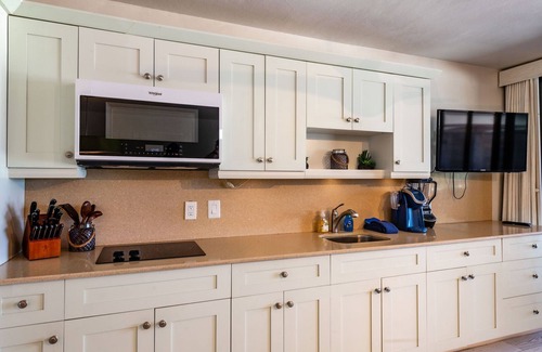 Red Hook Condo | Sapphire Beach Paradise, Bella Mar.2, B Building, Beach level, Newly Remodeled