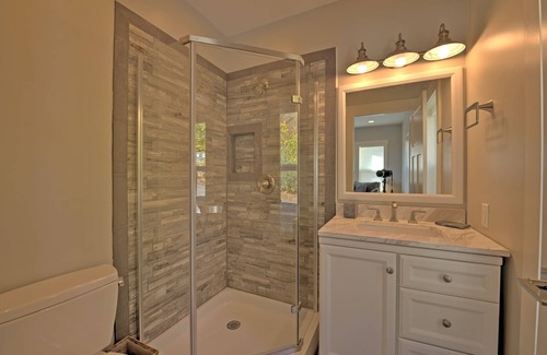 Wolf Laurel House | Sapphire Sky by Carolina Mornings | Hot Tub, Grill &Entertaining Area🎈