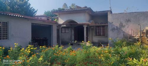 Puranpur House | Sapt Sarovar Homestay