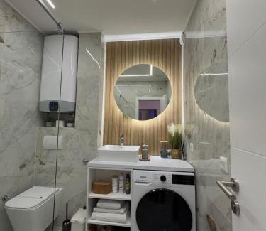 Old Town Apartment | Sarajevo Deluxe Festival Centar with FREE parking