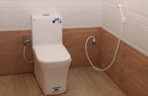 Tiruchendur Hotel | Saravanas lodge