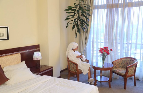 Piazza Hotel | Sarem International Hotel