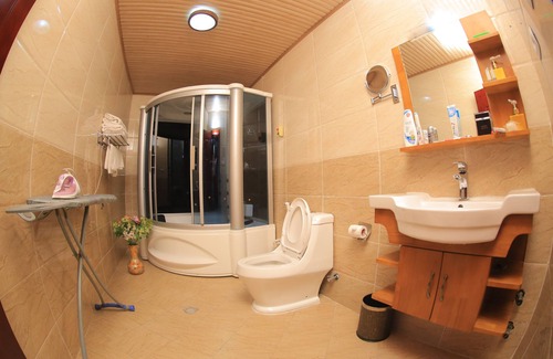 Piazza Hotel | Sarem International Hotel