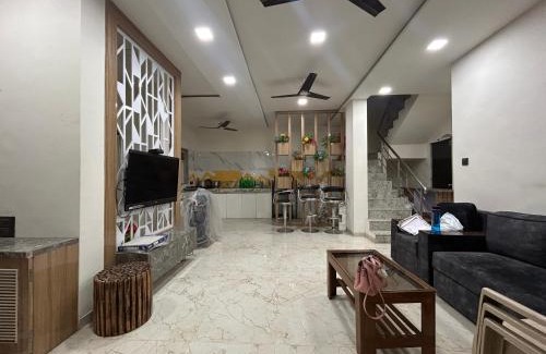 Kharakvasla House | Sarkar farmhouse