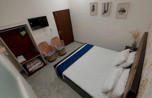 Agra House | Saroj Villa