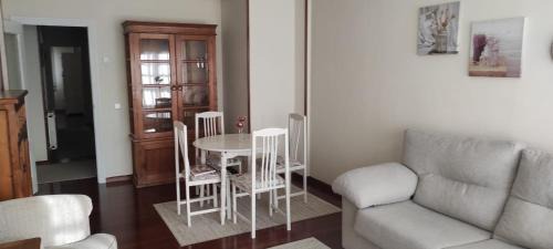 Saron Apartment | Saron Centro