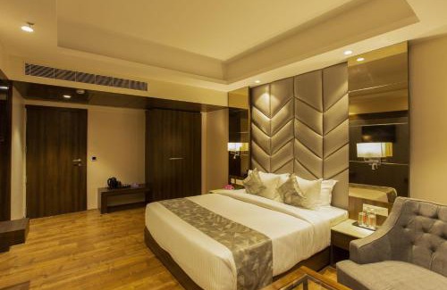 Somnath Hotel | Sarovar Portico, Somnath
