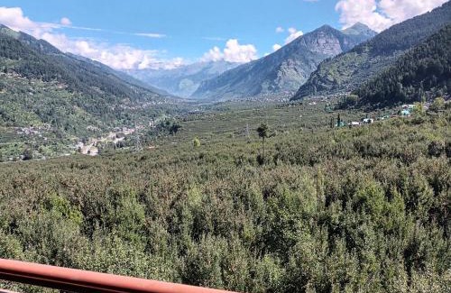 Manali Resort | Sarthak Resorts-Reside in Nature with Best View, 9 kms from Mall Road Manali