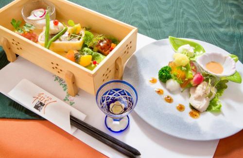 Kurokawa Onsen Hotel | Satonoyu Waraku 13 years or older