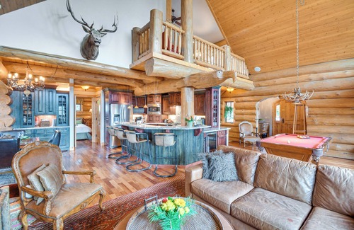 Ptarmigan Mountain Cabin | Sauna & Hot Tub: Mtn-View Retreat in Silverthorne!