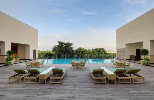Agra Hotel | Saura Hotel, Agra - A Club Mahindra Associate