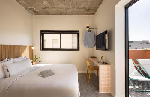 Tel Aviv City Center Hotel | Savanna - by Loginn Tel-Avivian hotels