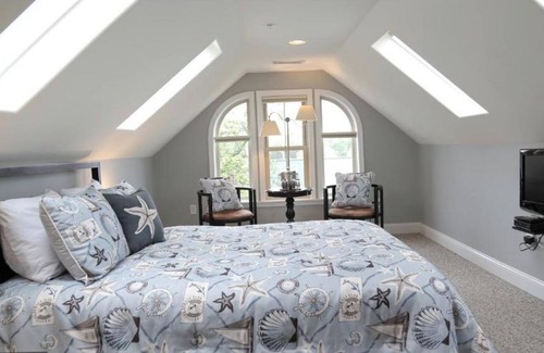 Historic District Bed & Breakfast | Savannah Inn Bay Breeze