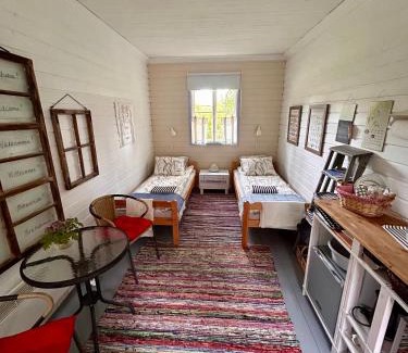 Mynamaki Bed & Breakfast | Savikulma B&B