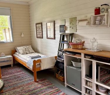 Mynamaki Bed & Breakfast | Savikulma B&B