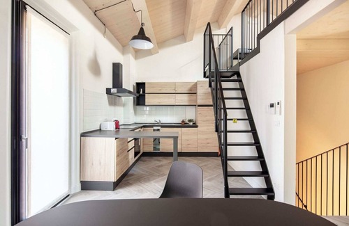 Imola House | Savonarola Square 13