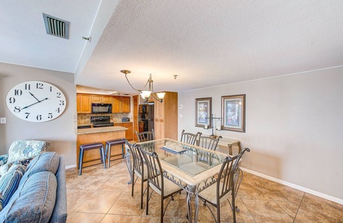 Redington Shores Condo | Savor Gulf Views! 3/3 Heated Pool/Spa, Beachside - 603