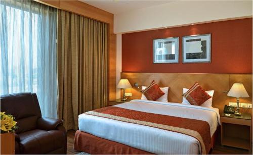 IMT Manesar Hotel | Savoy Suites Manesar