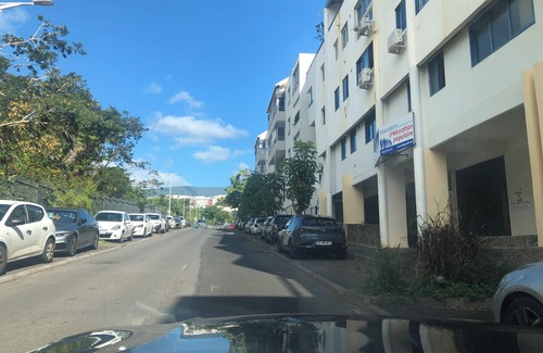 Saint-Denis Apartment | SCALE BOURBON SEASONAL RENTAL