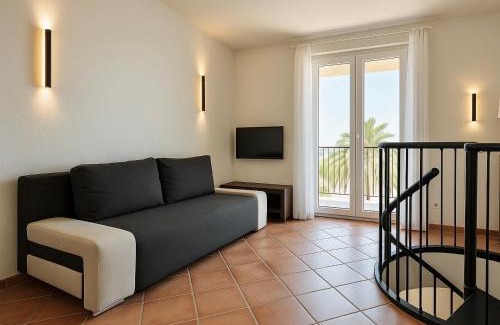 Scalea Apartment | Scalea Apartments & Pool