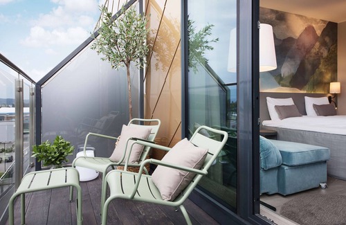 Ytrebygda Hotel | Scandic Flesland Airport