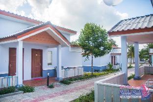 Koh Rong Hotel | Scarlet Sails Resort