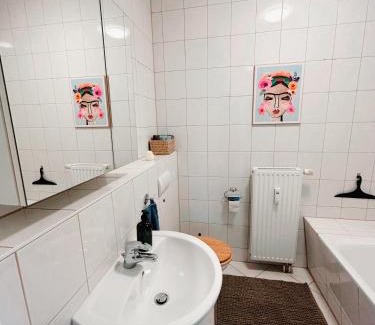 Naumburg Apartment | Schöne 2 Zimmer Wohnung am Zentrum von Naumburg
