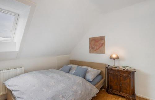 Warstein Apartment | Schöne Dachgeschoss Wohnung