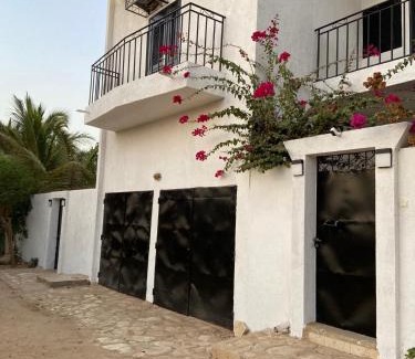 Nianing Apartment | Schöne Villa in Nianing, Mbour, Senegal