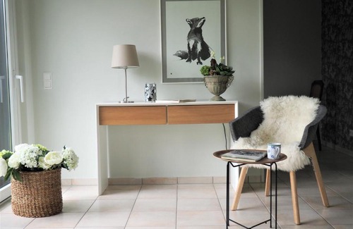 Ibbenbueren Apartment | Schickes Wohnstudio mit Garten am Aasee