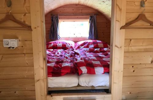 Tattendorf Resort | Schlaffass - Schlafen im Holzfass