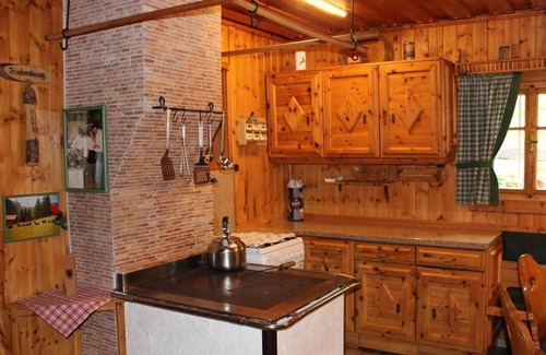 Haus Cabin | Schmiedalm - Selbstversorgerhütte, 4 Schlafzimmer, Dusche, WC