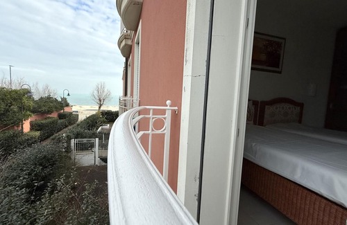 Marotta Apartment | SE134 – Marotta, two-room apartment with balcony and garage