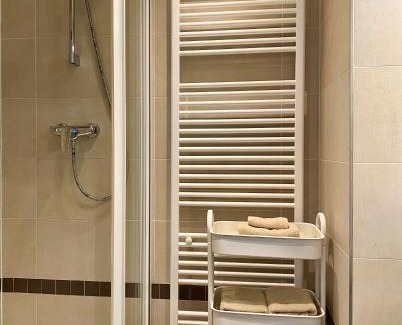 Heist Apartment | Sea and Dunes