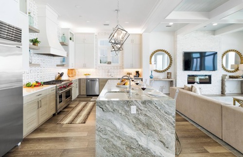 Hollywood Beach House | "Sea Breeze" Family Beachfront Home w/Private Pool & Game Room