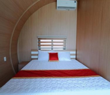 Suoi Nuoc Beach Ski Chalet | Sea Breezes-Gió Biển Bungalows